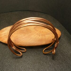 Bracelet en fil de cuivre brut double